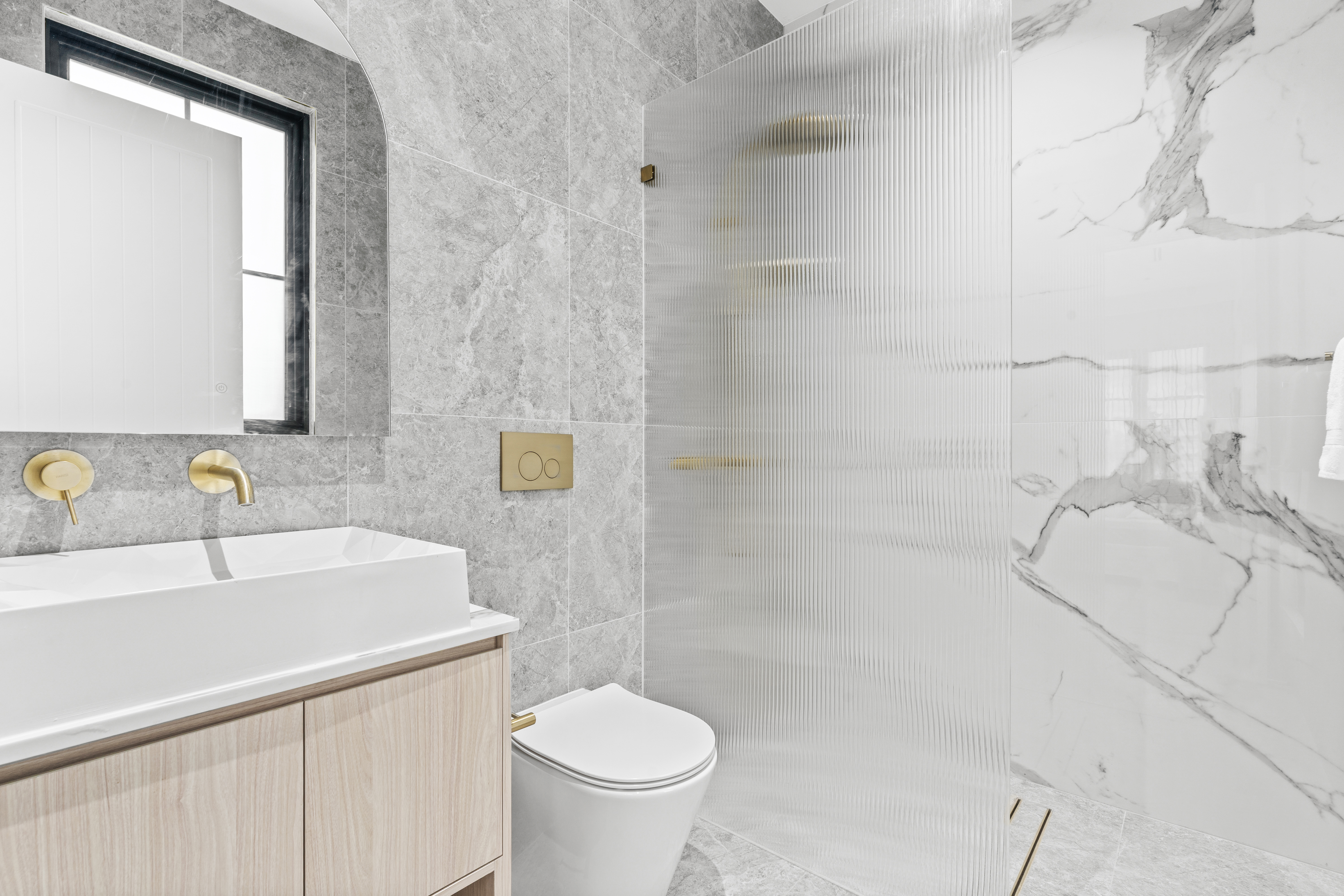 Ensuite — Grey Marble, Gold Tapware & Walk-in Shower